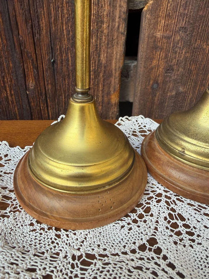 Set von 2 Vintage Kerzenständer aus Messing und Holz