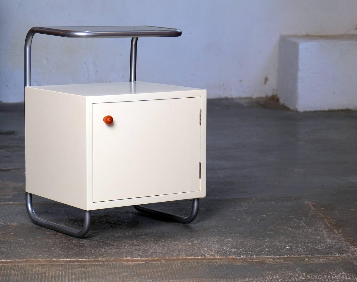 Vintage Nachttisch im Bauhaus Stil aus Stahlrohr, weiß