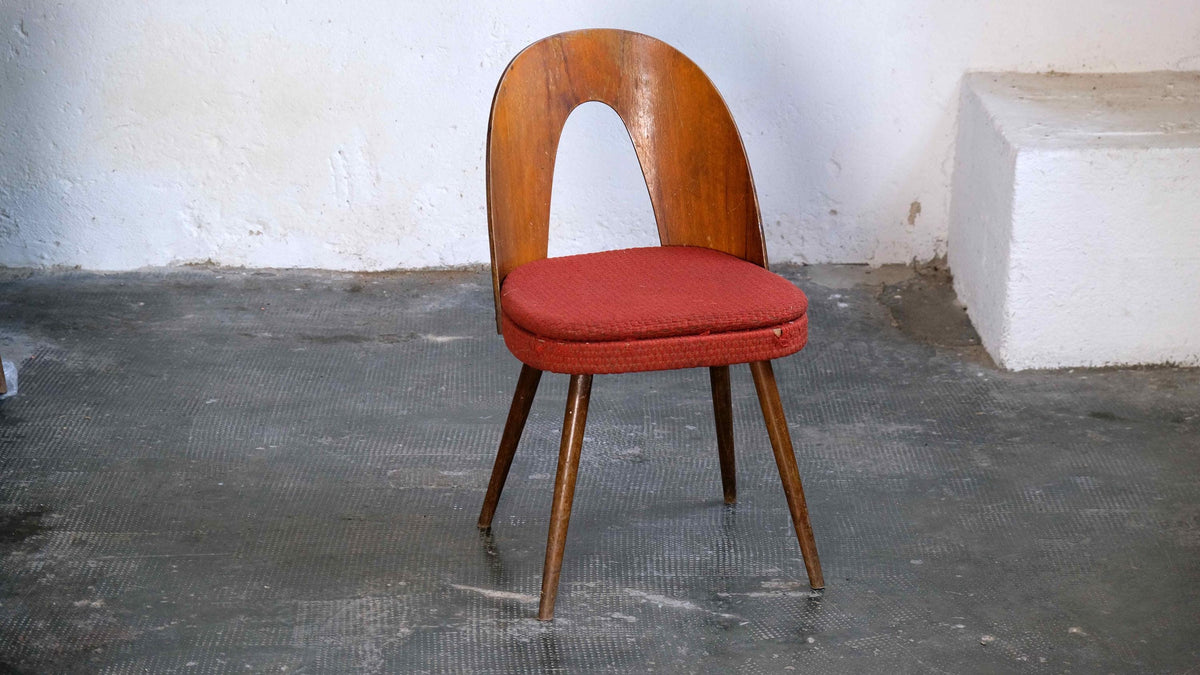 Vintage Esszimmerstuhl von Antonin Suman