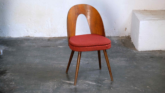 Vintage Esszimmerstuhl von Antonin Suman