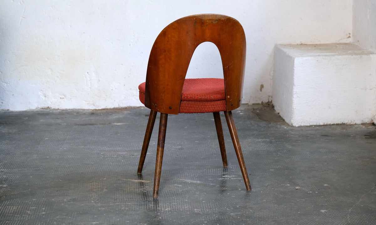Vintage Esszimmerstuhl von Antonin Suman