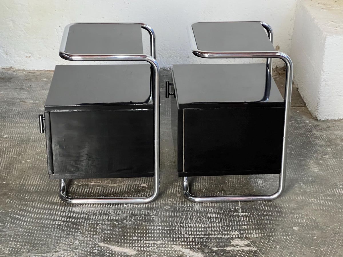 Set von 2 Vintage Nachttische Stahlrohr Schwarz Hochglanz