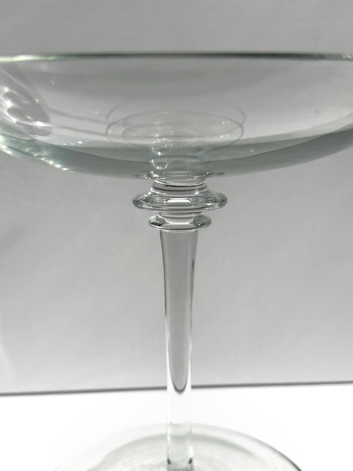 Vintage Glas Fußschale, mundgeblasenes Klarglas Tazza