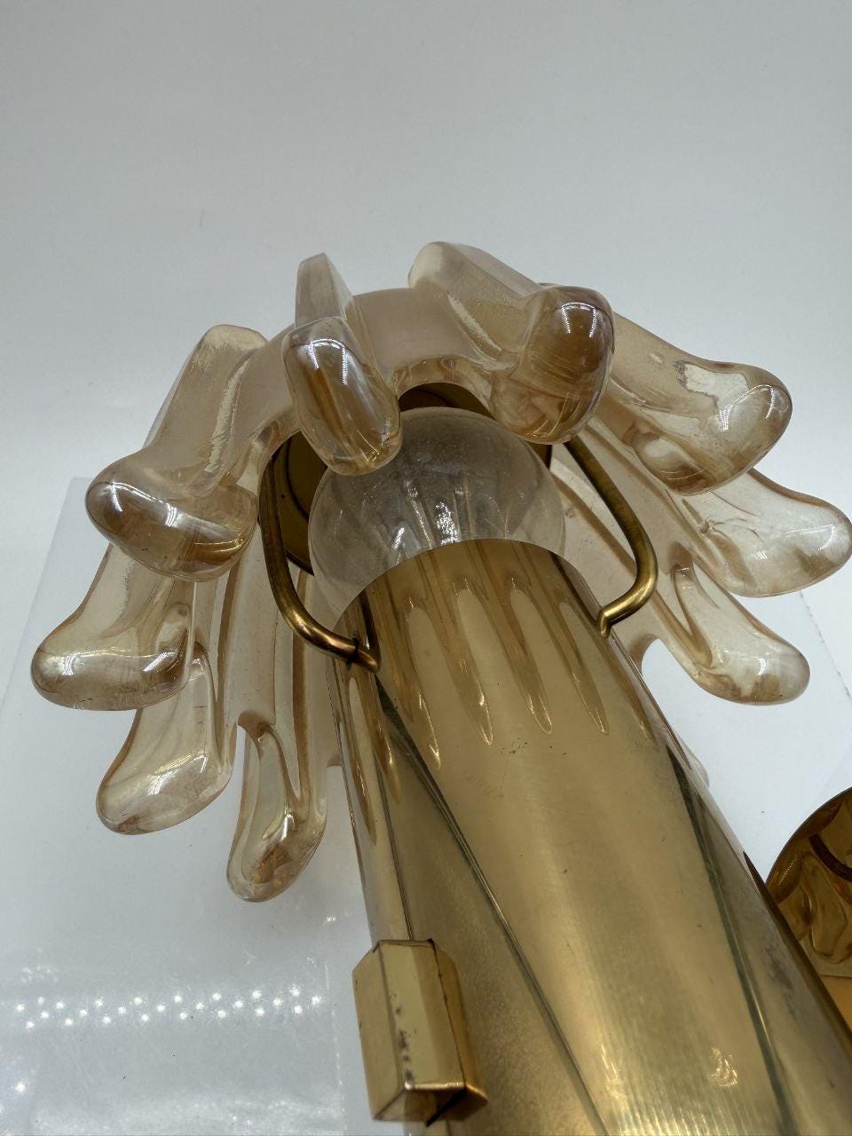 Vintage Wandlampe Messing mit Muranoglas-Schirm