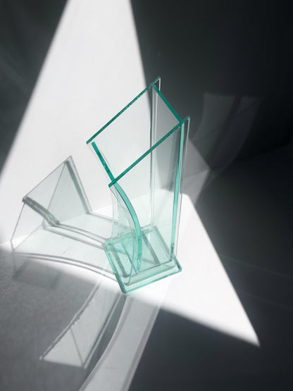 Vintage Vase aus gebogenem Klarglas, Postmodern Design