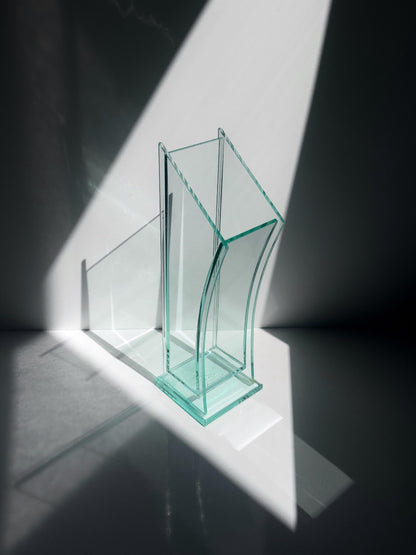 Vintage Vase aus gebogenem Klarglas, Postmodern Design