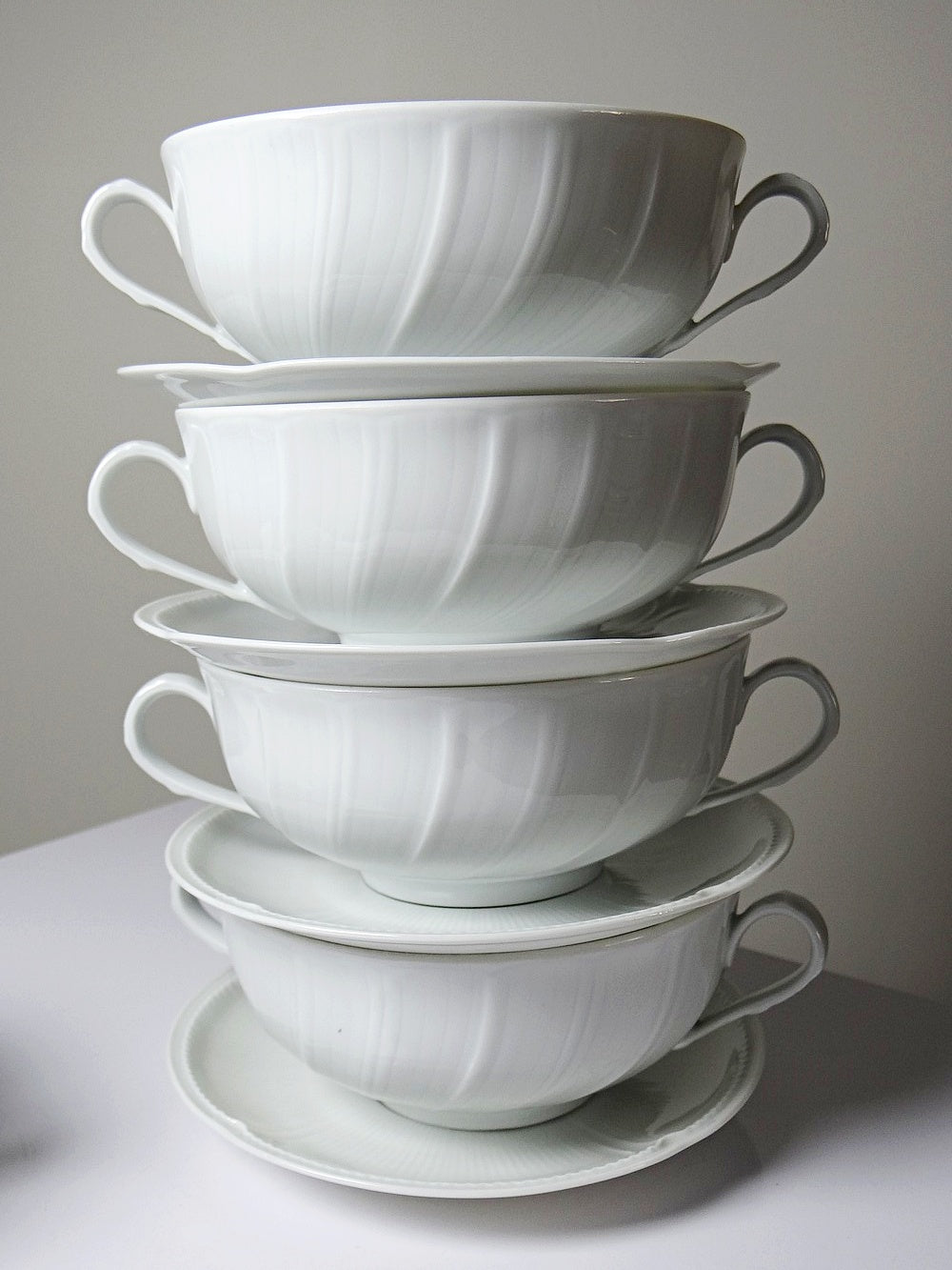 Set von 5 Vintage Tasse "Palm" von Bernardaud, zwei Henkel