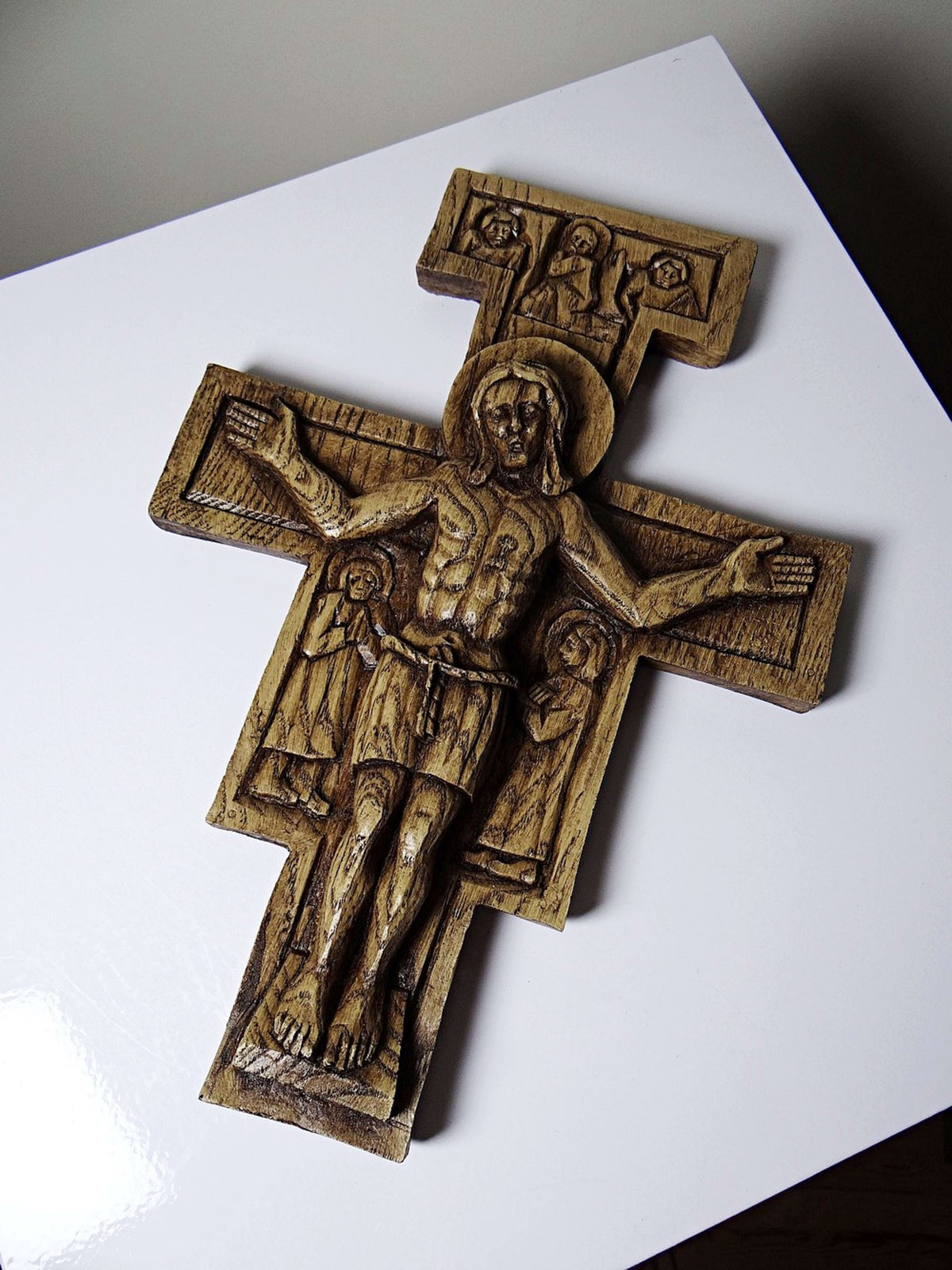 Vintage Wandkreuz "San Damiano" aus geschnitztem Holz