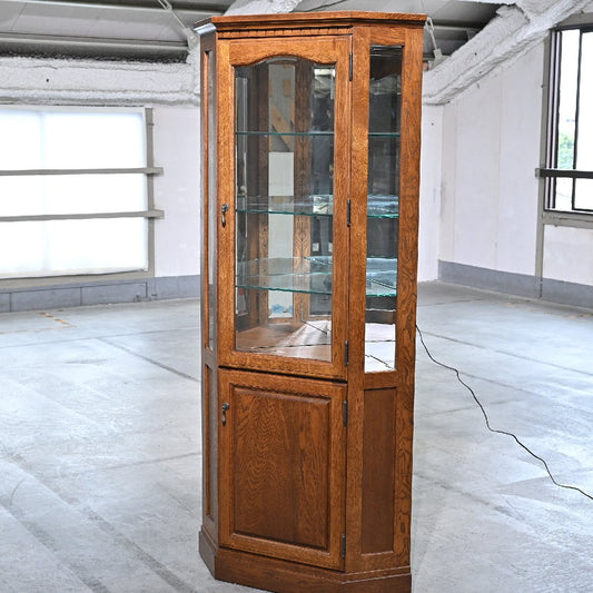Vintage Vitrine Corner Curio 800 von Hayama Garden