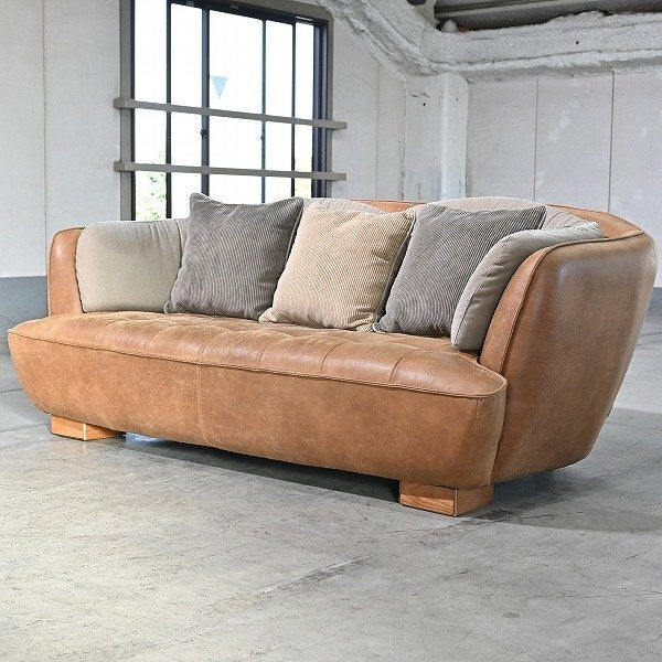 Vintage Sofa TABU OPIUM von CRUSH GATE