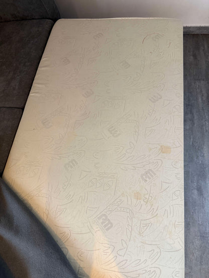 Ecksofa mit Schlaffunktion und Bettkasten von Oelsa in Grau Pre-Loved