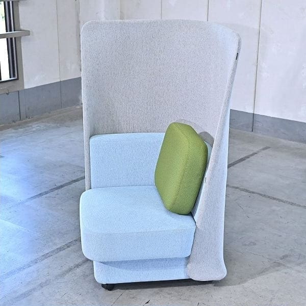 Vintage Sofa pinamo von ITOKI, Einzelsofa, halbprivat, mit Rollen, gebraucht
