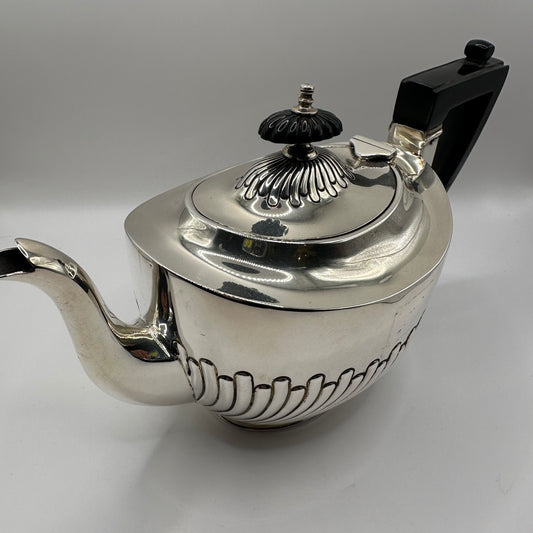 Vintage Teekanne von William Hutton & Sons