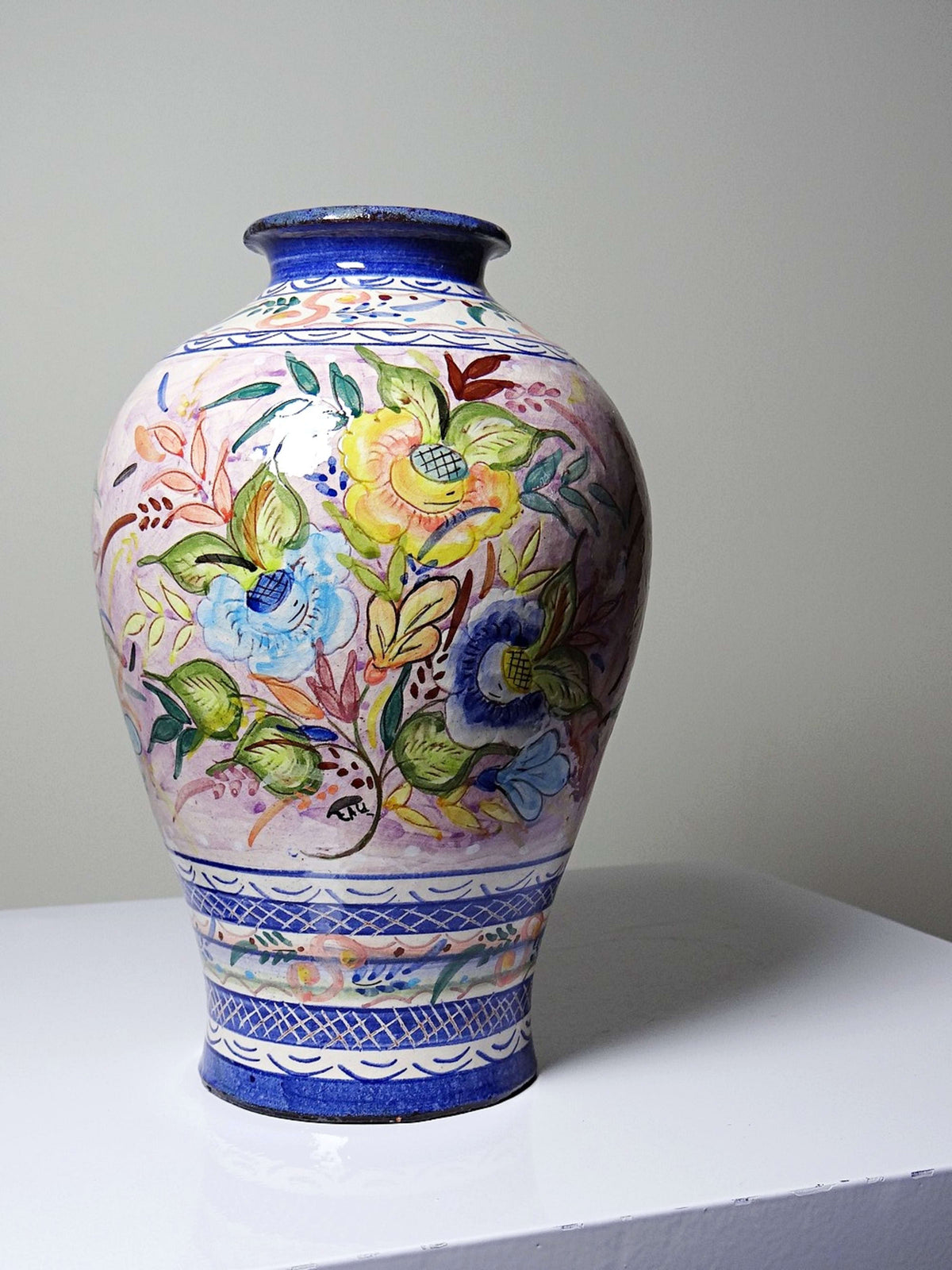 Vintage Vase Keramik handbemalt, Blumendekor, Portugal