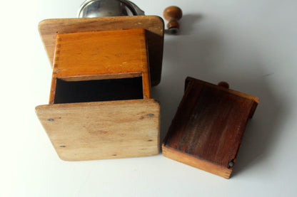 Vintage Kaffeemühle aus Holz und Metall, 1950er Jahre