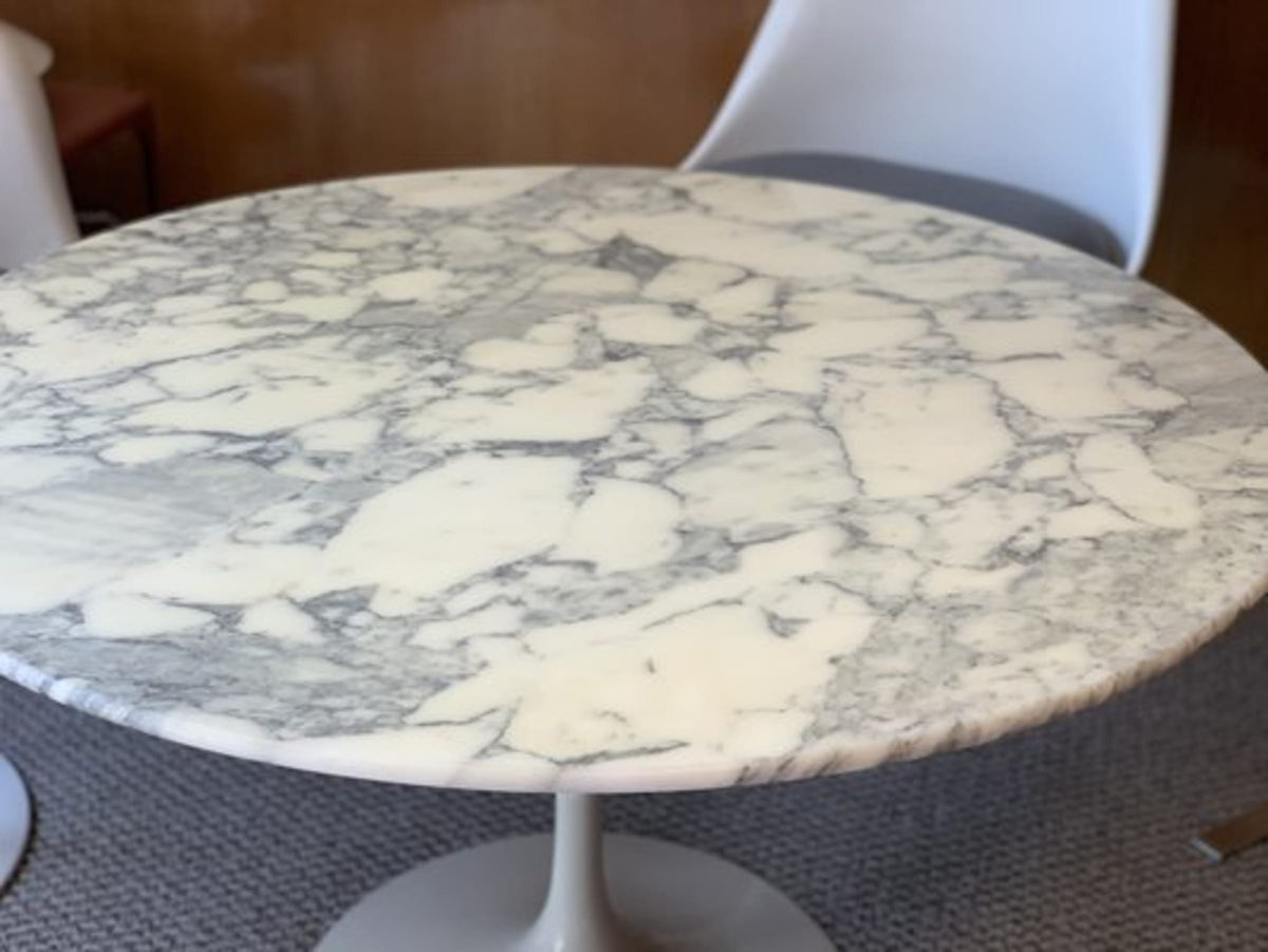 Vintage Couchtisch Tulip von Eero Saarinen für Knoll International, Marmorplatte