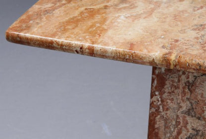 Vintage Beistelltisch mit Maserung, korallenrotes Marmorunikat