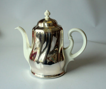 Vintage Kaffeekanne HKE Porzellan mit versilberter Warmhaltehaube