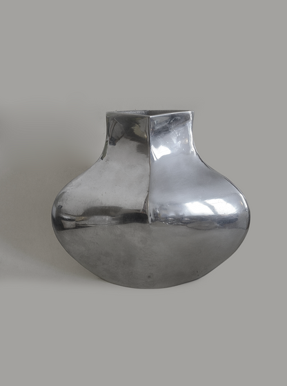 Vintage Vase Chrom