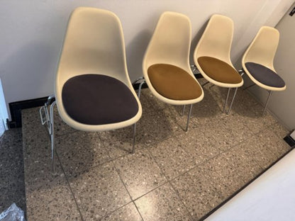 Vintage Stuhl DSS von Charles und Ray Eames für Herman Miller Set von 4