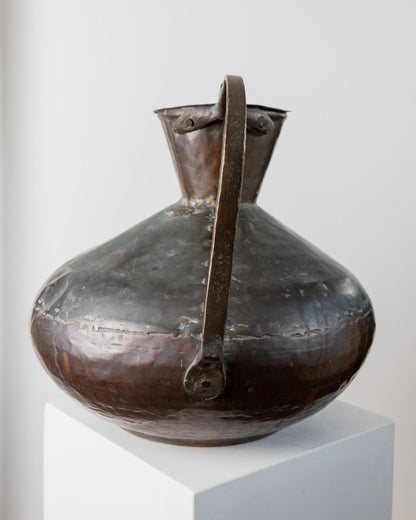 Vintage Krug aus Kupfer und Bronze, handgehämmert, Italien um 1700, seltenes Unikat