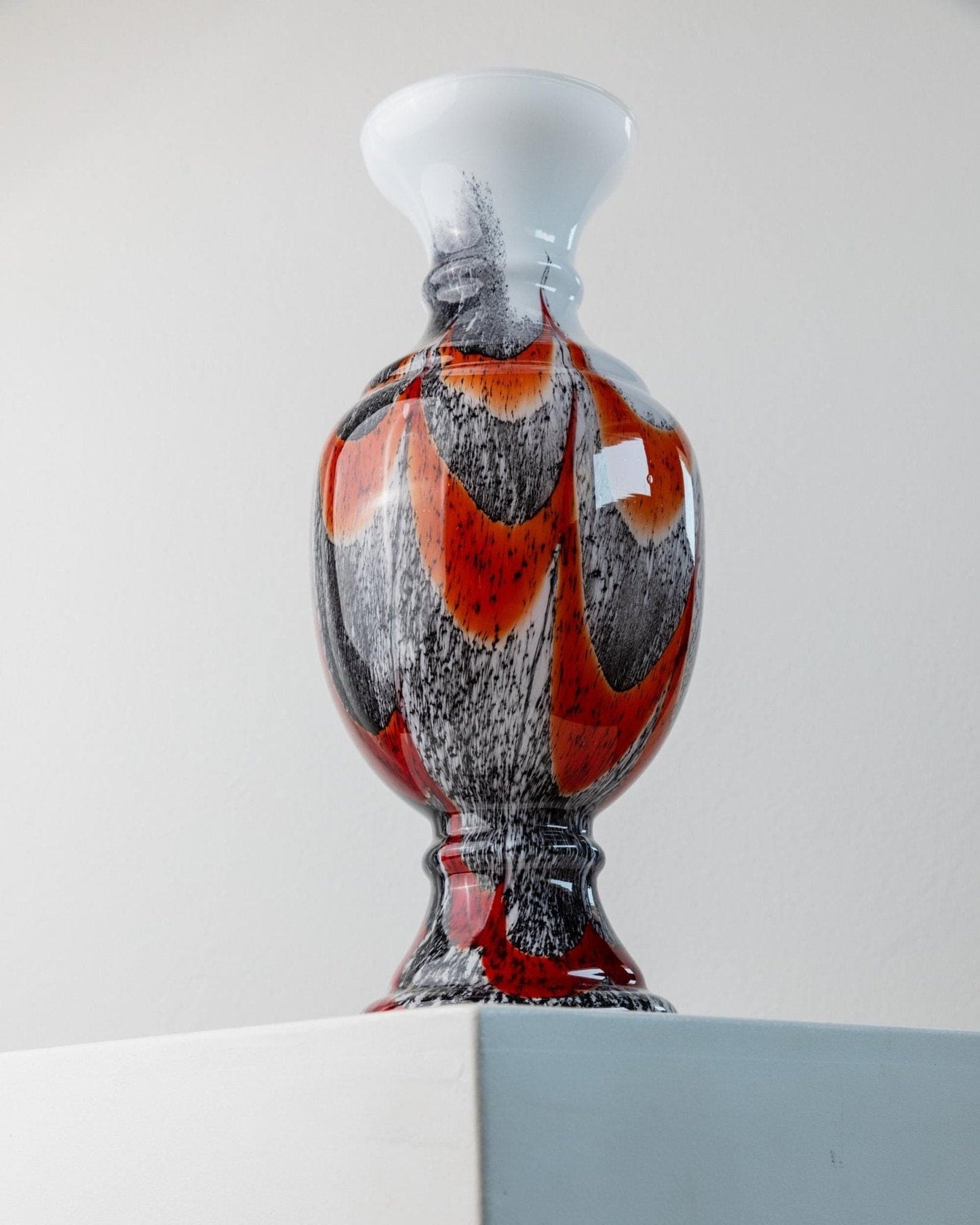 Vintage Murano Glasvase von Carlo Moretti - Orange, Weiß und Schwarz - Retro 70er