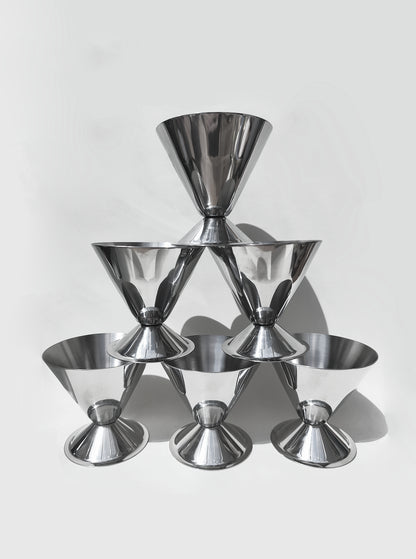 Vintage Becher Set von 6 konisch