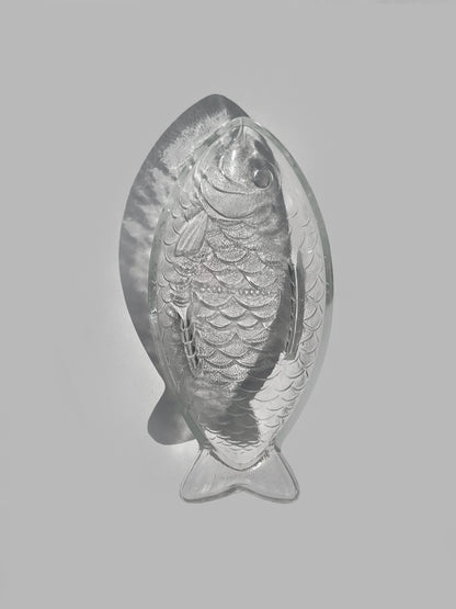 Glasschale in Fischform, durchsichtiges Glas