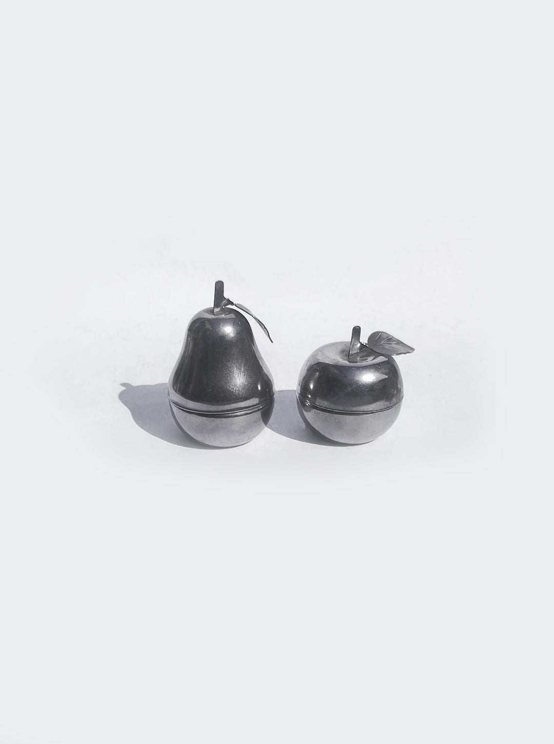 Set von 2 Vintage Deko-Dosen "Apfel und Birne"