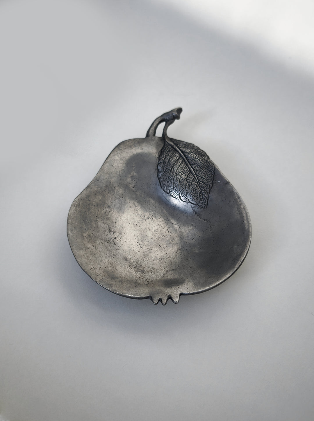 Vintage Vide-Poche Pear