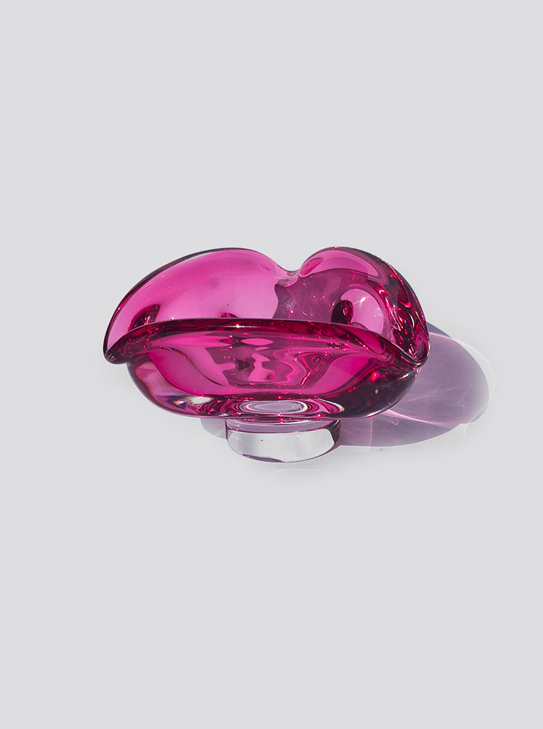 Vintage Aschenbecher aus Glas in Pink, skulptural
