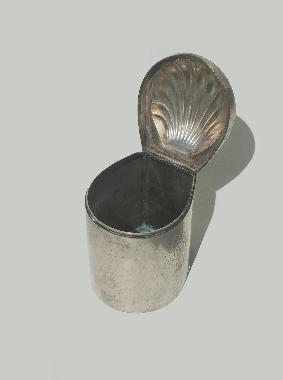 Vintage Box Shell Box