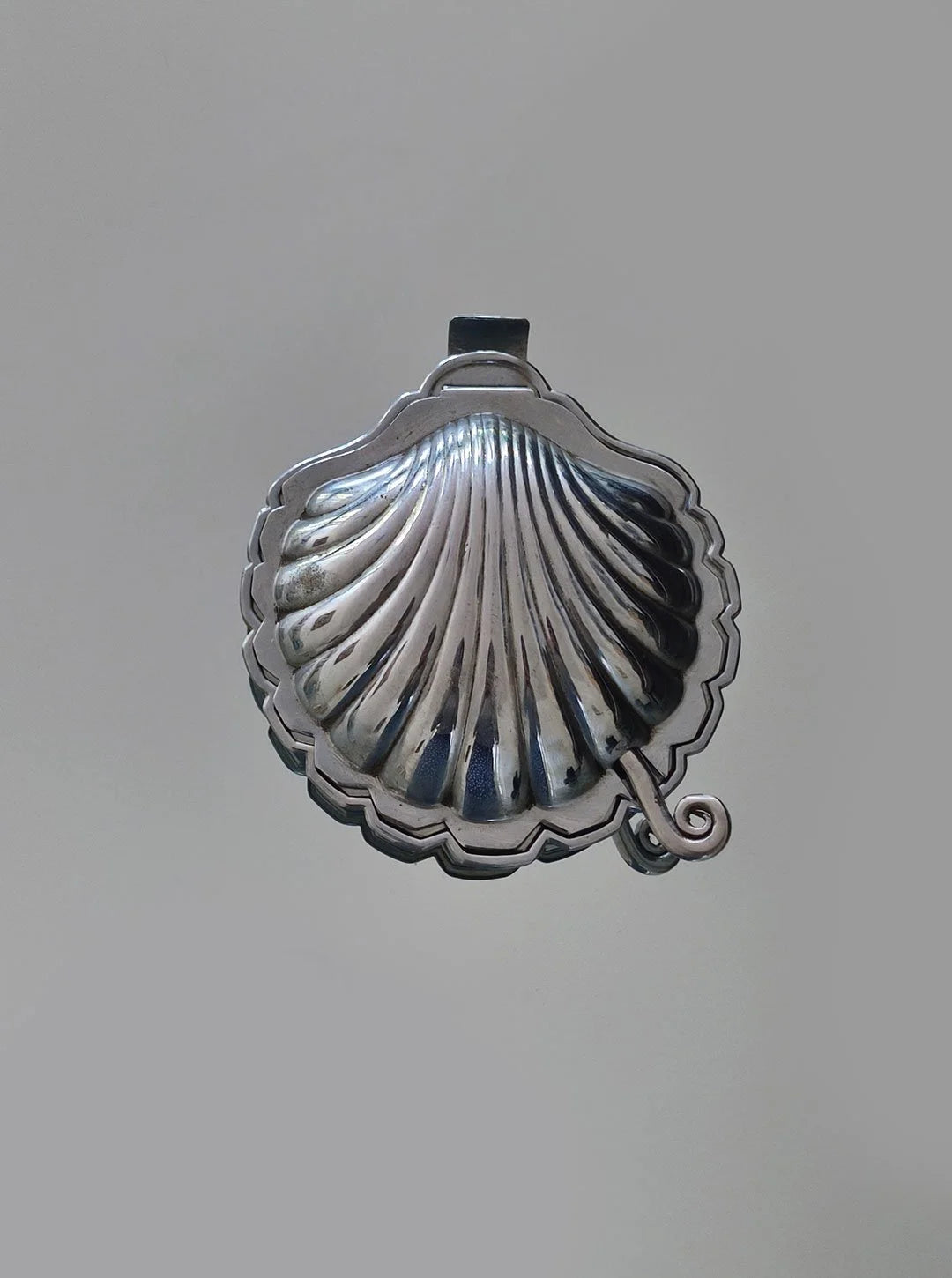 Vintage Butterdose in Muschelform, Silber