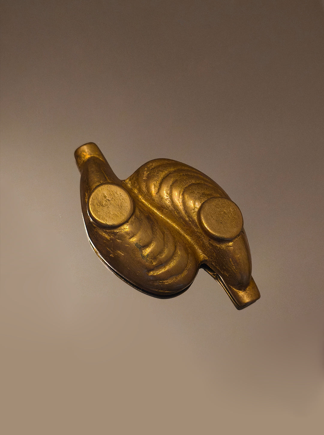 Vintage Aschenbecher "Shell" aus Messing