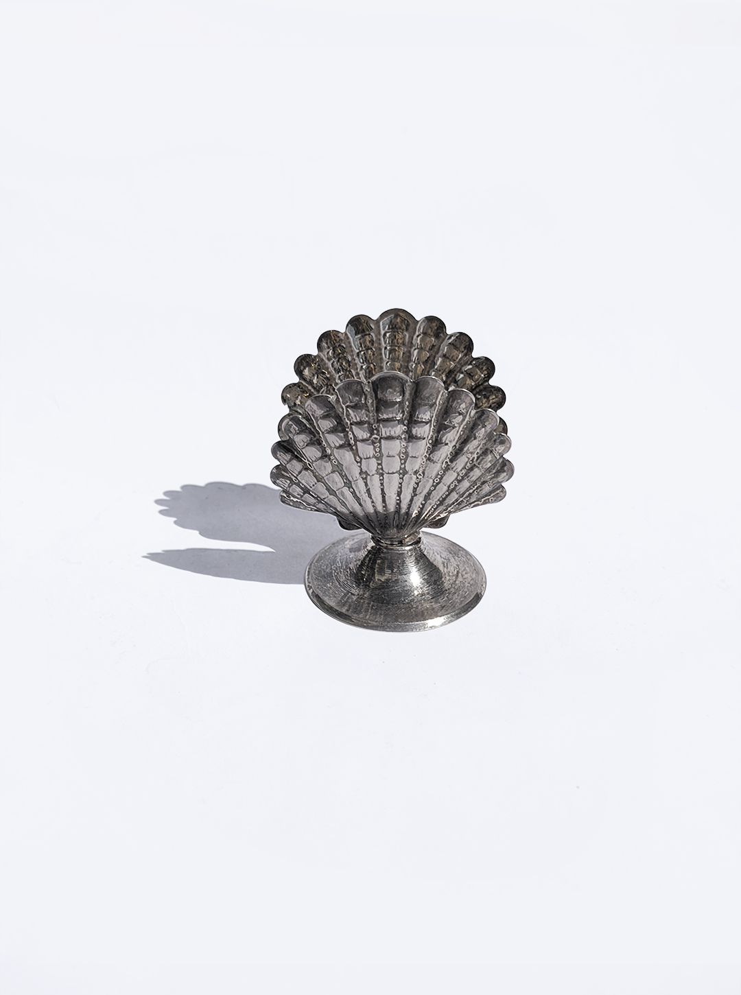 Vintage Kartenhalter Muschel aus Silber