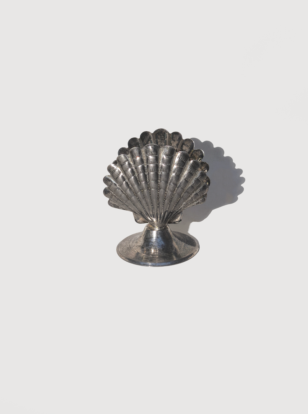 Vintage Kartenhalter Muschel aus Silber