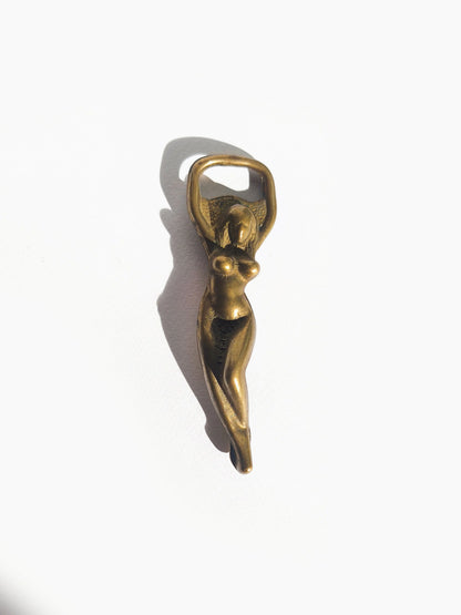 Vintage Flaschenöffner Frau aus Messing