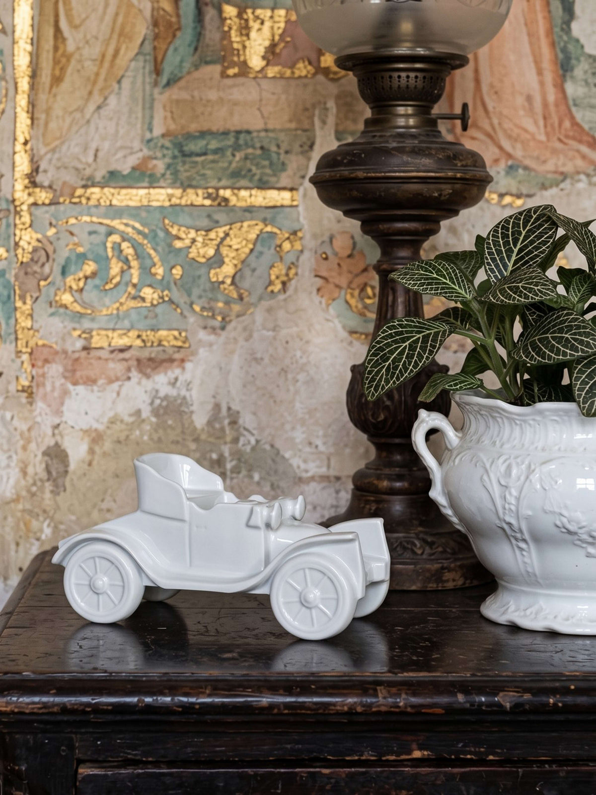 Vintage Dekofigur Oldtimer aus Limoges Porzellan