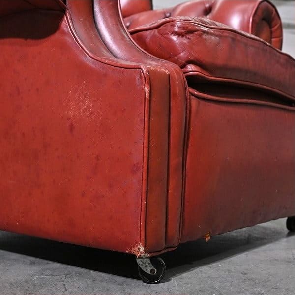 Vintage Sessel Chesterfield Leder mit Rollen