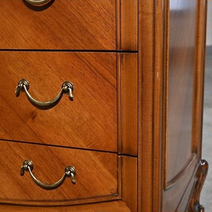 Vintage Kommode Medea von Medea einzigartiges Mahagoni-Schnitzerei