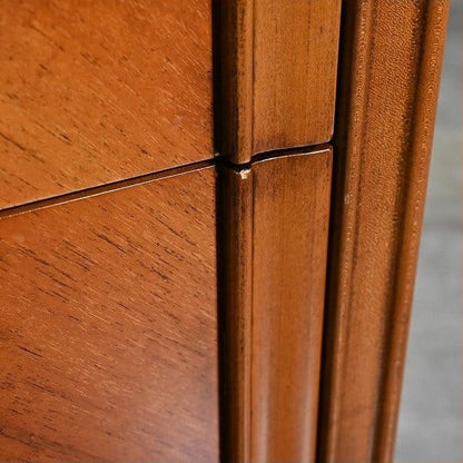 Vintage Kommode Medea von Medea einzigartiges Mahagoni-Schnitzerei