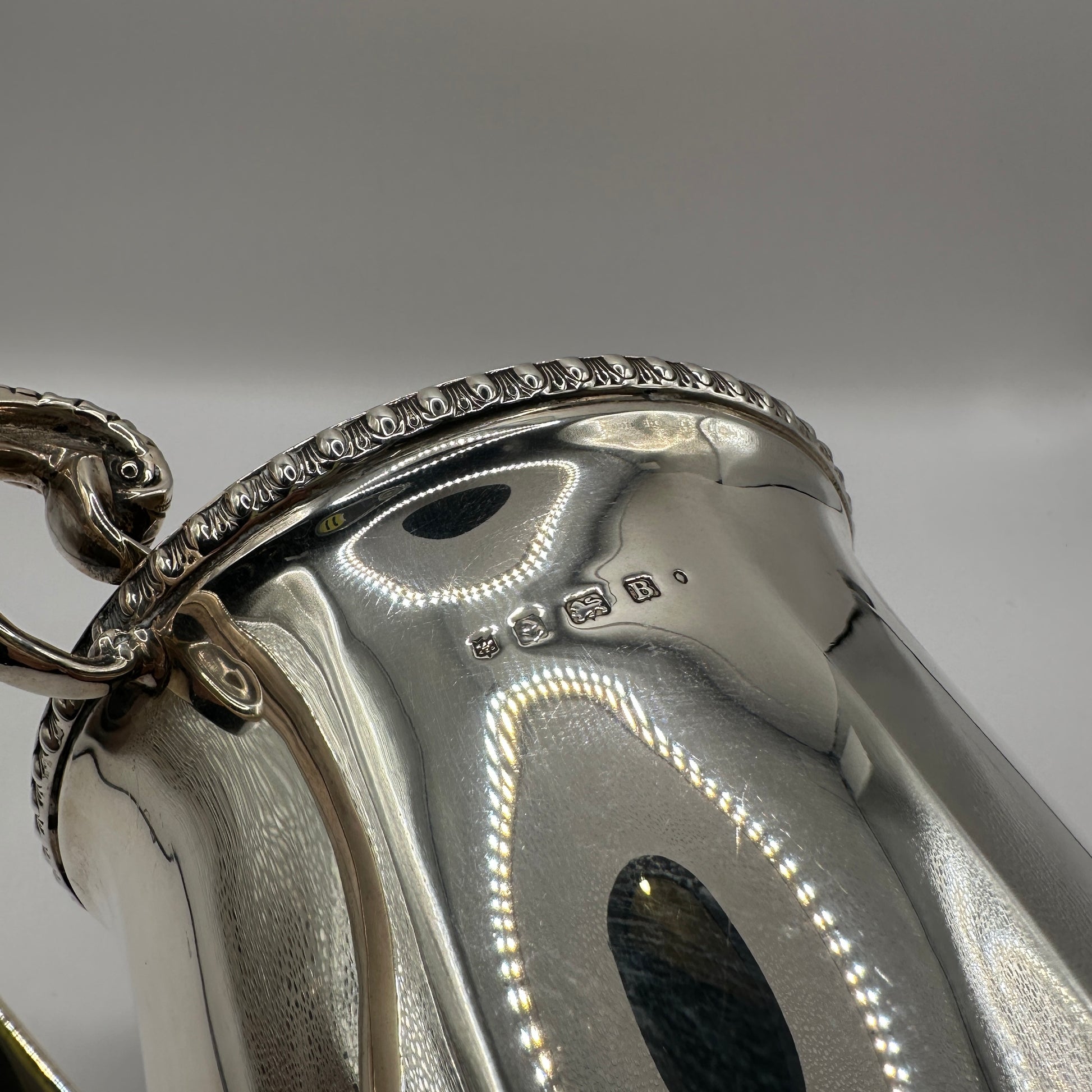 Vintage Pokal aus Sterling Silber mit zwei Henkeln, englisch, vergoldet innen, Birmingham, 20. Jh.