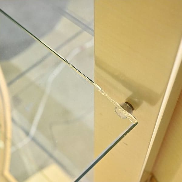 Vintage Vitrine von Matsuso mit Beleuchtung und Birds Eye Maple