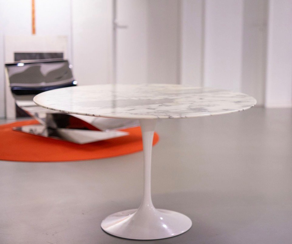 Tulip Esstisch aus Marmor mit 4 Stühlen von Eero Saarinen für Knoll