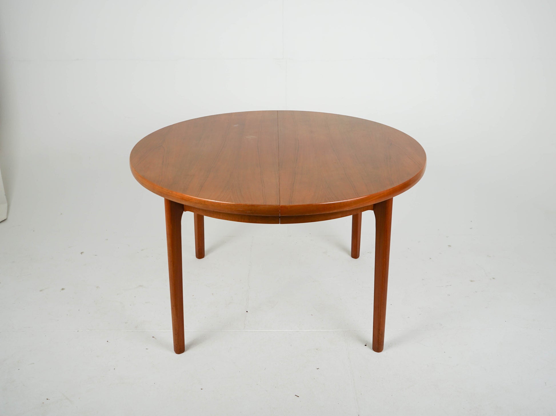 Vintage Teak Esstisch rund ausziehbar Mid Century