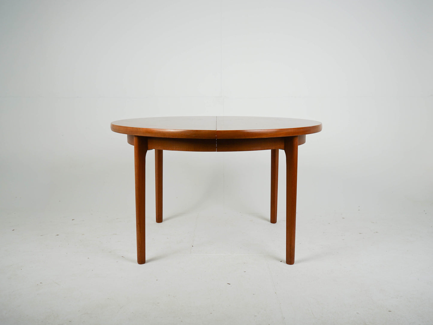Vintage Teak Esstisch rund ausziehbar Mid Century