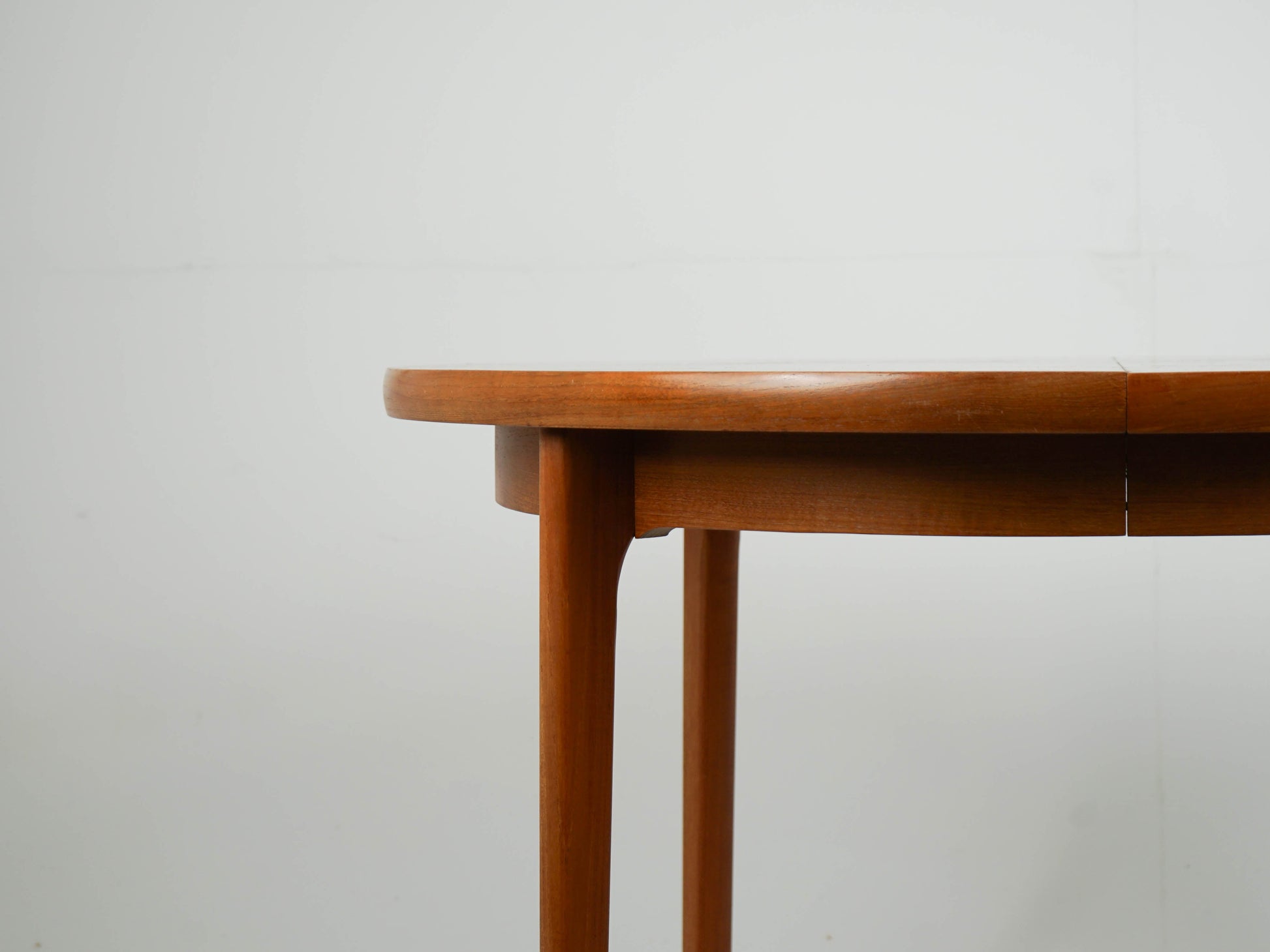 Vintage Teak Esstisch rund ausziehbar Mid Century