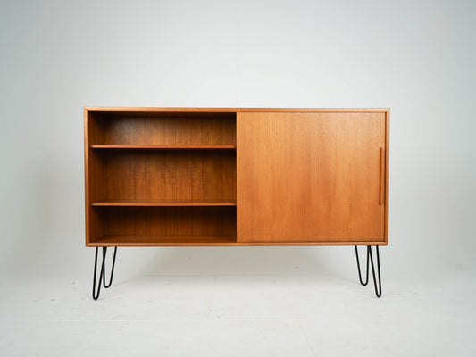 Vintage Teak Sideboard mit Schiebetür, Mid-Century