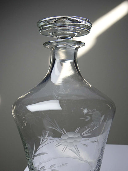 Vintage Karaffe aus böhmischem Kristall, graviert, Art Nouveau
