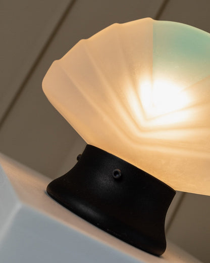 Vintage Tischlampe Murano Muschel, weiß hellblau, Glas